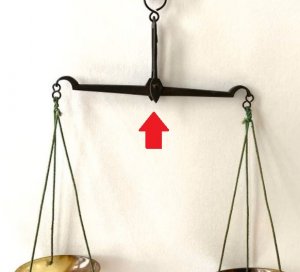 Excavated Apothecary Scale Equal Arm Beam