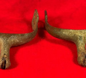 Pair of Model 1859 US Cavalry Spurs with Cast-In Groove - Littlestown, PA
