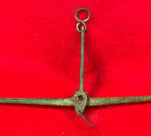 Excavated Apothecary Scale Equal Arm Beam