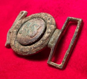 Confederate Two-Piece Tongue and Wreath Belt Buckle