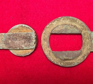 Confederate Two-Piece Tongue and Wreath Belt Buckle