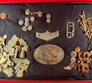 US Belt Buckle and Miscellaneous Relics Dug from the Same Hole