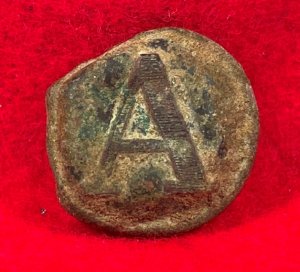 Confederate Artillery Coat Button - Lined A