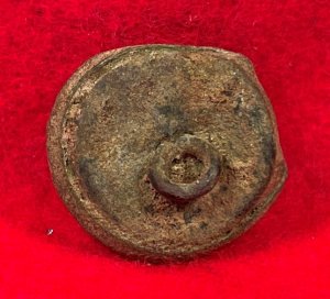 Confederate Artillery Coat Button - Lined A