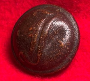 Confederate Infantry Coat Button - "Script I" with letters "CS"