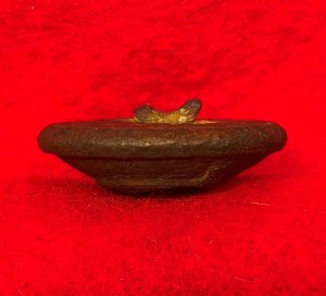 Confederate Cavalry Coat Button - "Stippled C"