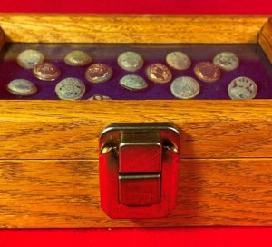 Michigan Cuff Button Display - Malvern Hill