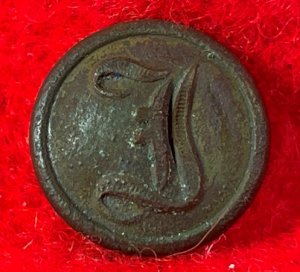 Confederate Infantry Cuff Button - "Script I"