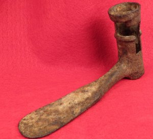 Entrenching Tool Made From A Bayonet 