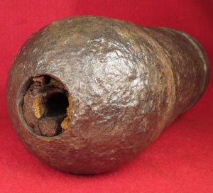 Confederate 3 inch "Short Pattern" Broun Shell - Original Wood Fuze Plug