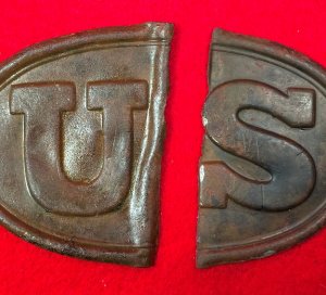 US Waist Belt Buckle or Cartridge Box Plate - Two Halves of Brass Front Only