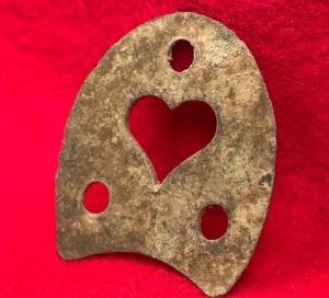 Brass Heel Plate - Heart Design