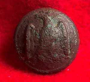 CONFEDERATE ARMY OFFICER COAT BUTTON