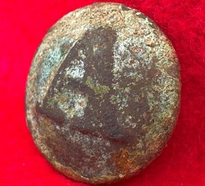 Confederate Artillery Coat Button