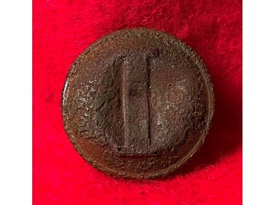 Confederate Infantry Coat Button - Lined I