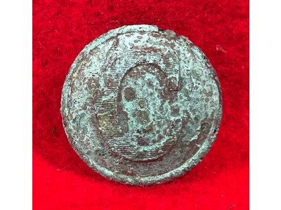 Confederate Cavalry Coat Button - Lined "C"