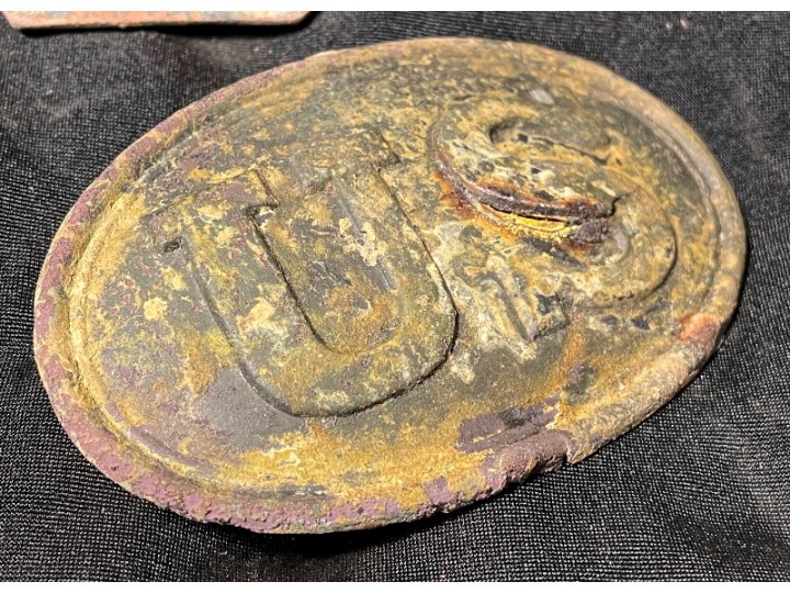 US Belt Buckle and Miscellaneous Relics Dug from the Same Hole