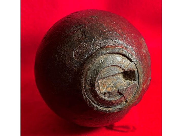 Federal 6-Pounder Case-Shot Shell with Unpunched Bormann Time Fuze