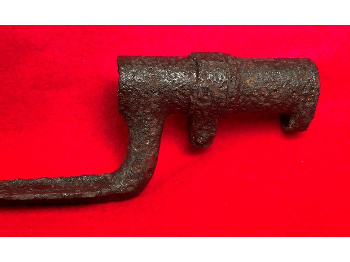 Austrian Bayonet & Bullet Display - Marlborough Point - Trimmer Collection