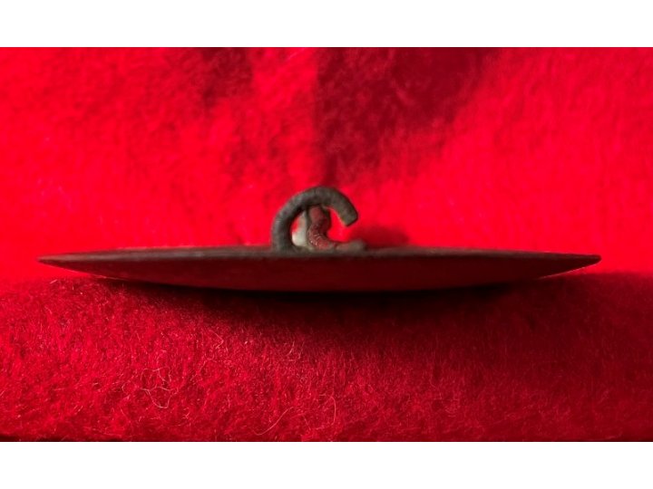 Virginia Militia Shoulder Belt Plate - Marked "JAMES S. SMITH & SONS / NEW YORK"