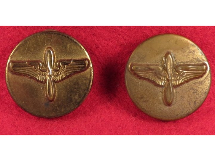 Uniform Insignia and Coat Buttons