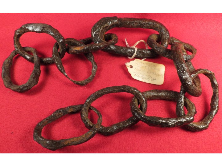 Chain Broadway Landing, VA