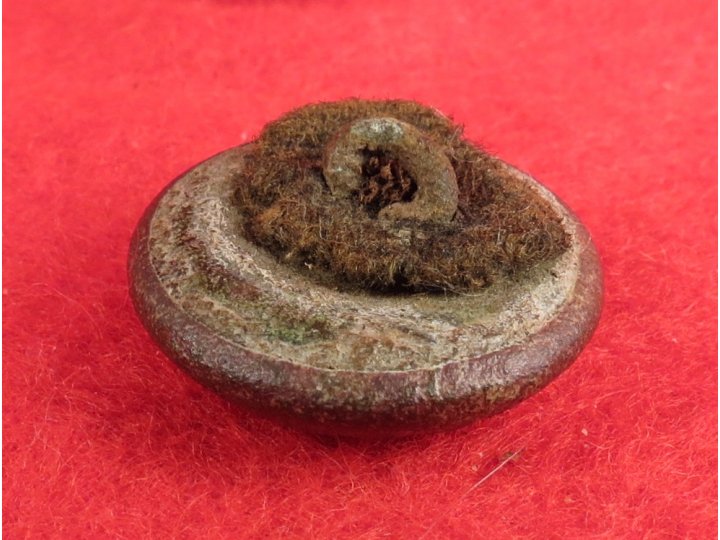 Federal General Service Eagle Coat Button with Coat Remnant